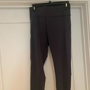 Dark grey Lululemon leggings